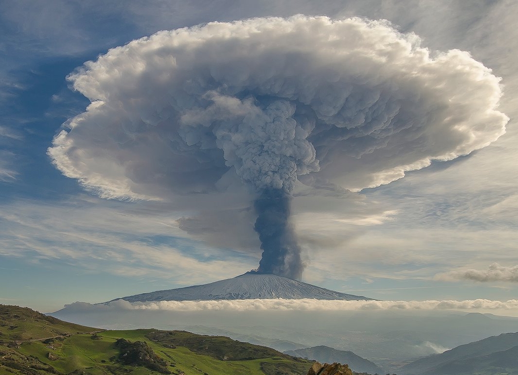 Attività parossistica dell'Etna del Dicembre 2015