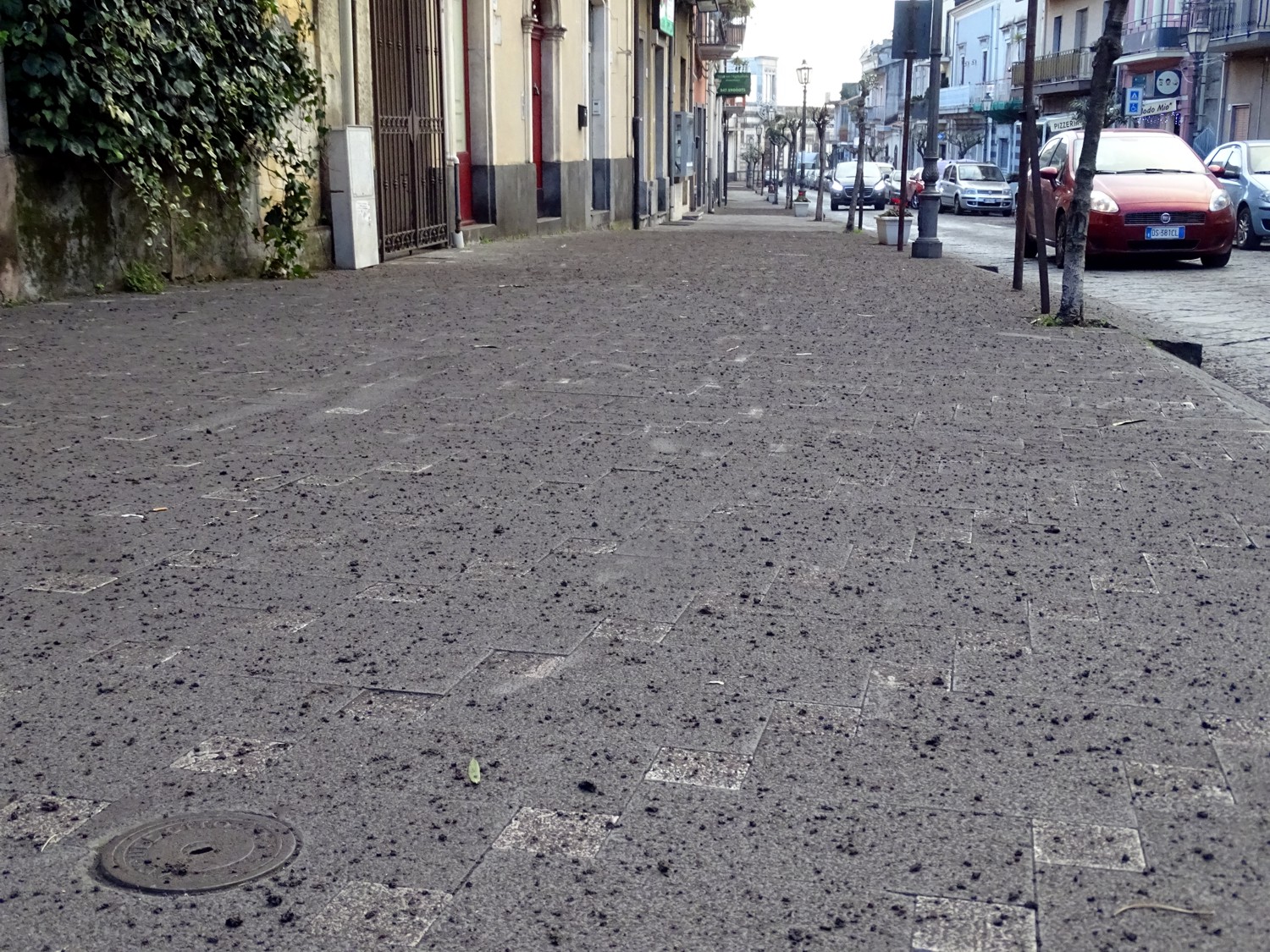 Cenere al suolo 24 dic 2018 figura 4