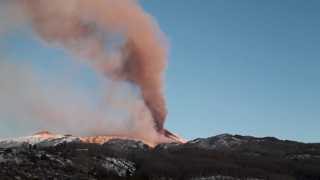 etna sedicesimo parossismo
