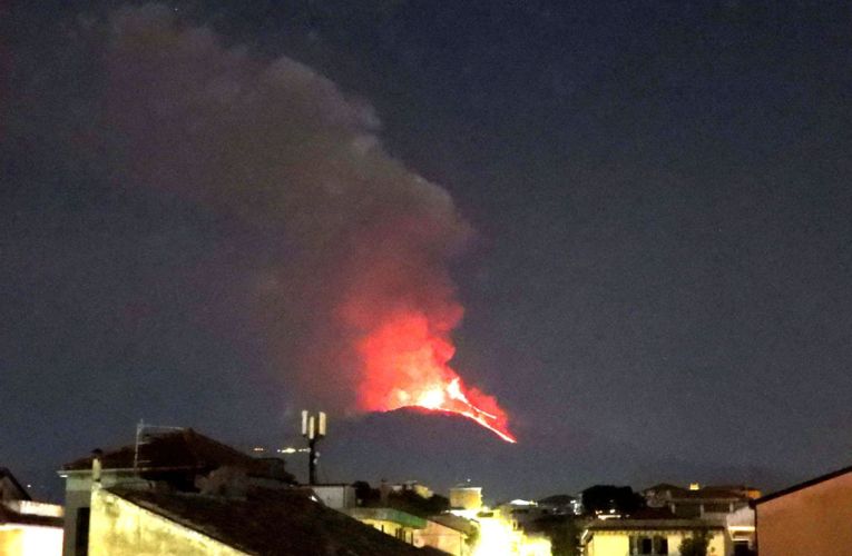 Etna, 31 marzo – 1 aprile 2021: un parossismo insolito