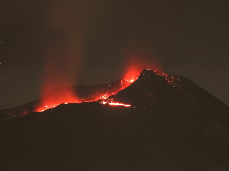 Etna 20220210 07