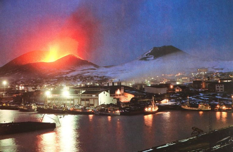 Cinquant’anni fa: l’eruzione di Heimaey (Islanda)