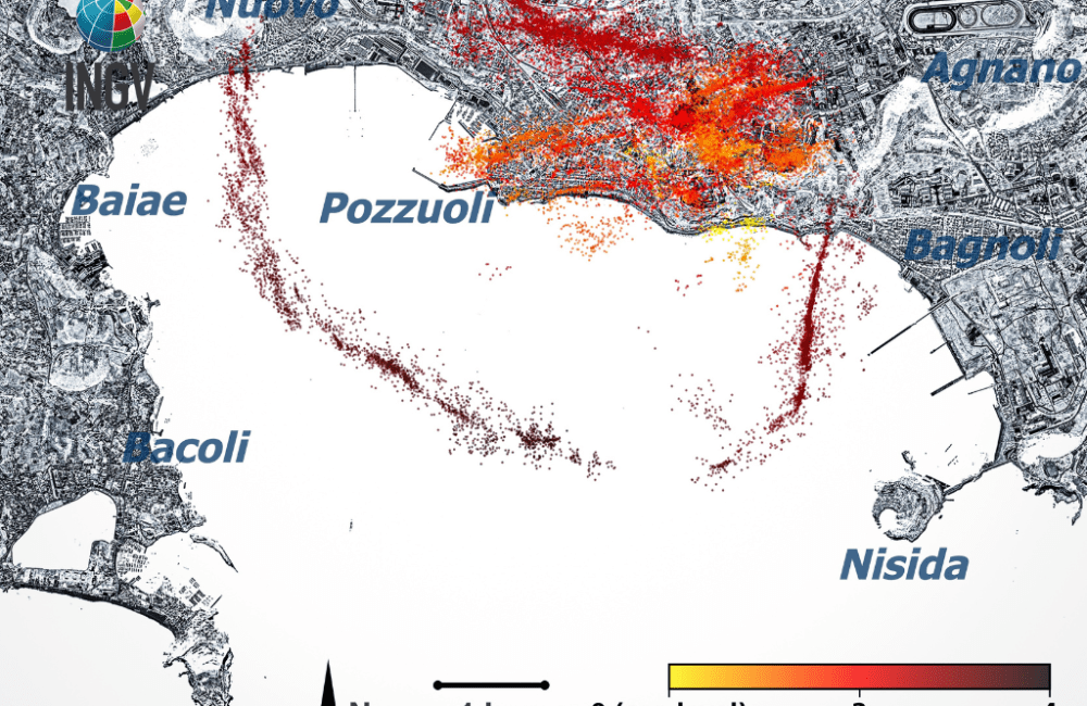 Mappa degli epicentri dei terremoti avvenuti tra gennaio 2022 e marzo 2025 nell’area Flegrea identificati e localizzati attraverso l’IA. I colori indicano la profondità dei terremoti come indicato nella palette dei colori. (crediti: Xing Tan, Anna Tramelli, Sergio Gammaldi)